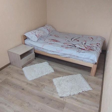 Оренда Затишної 2 Кімнатної Квартири В Самому Серці Рівного Apartment Ривне Екстериор снимка